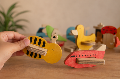 Alphabuzz | Alphabet Playset